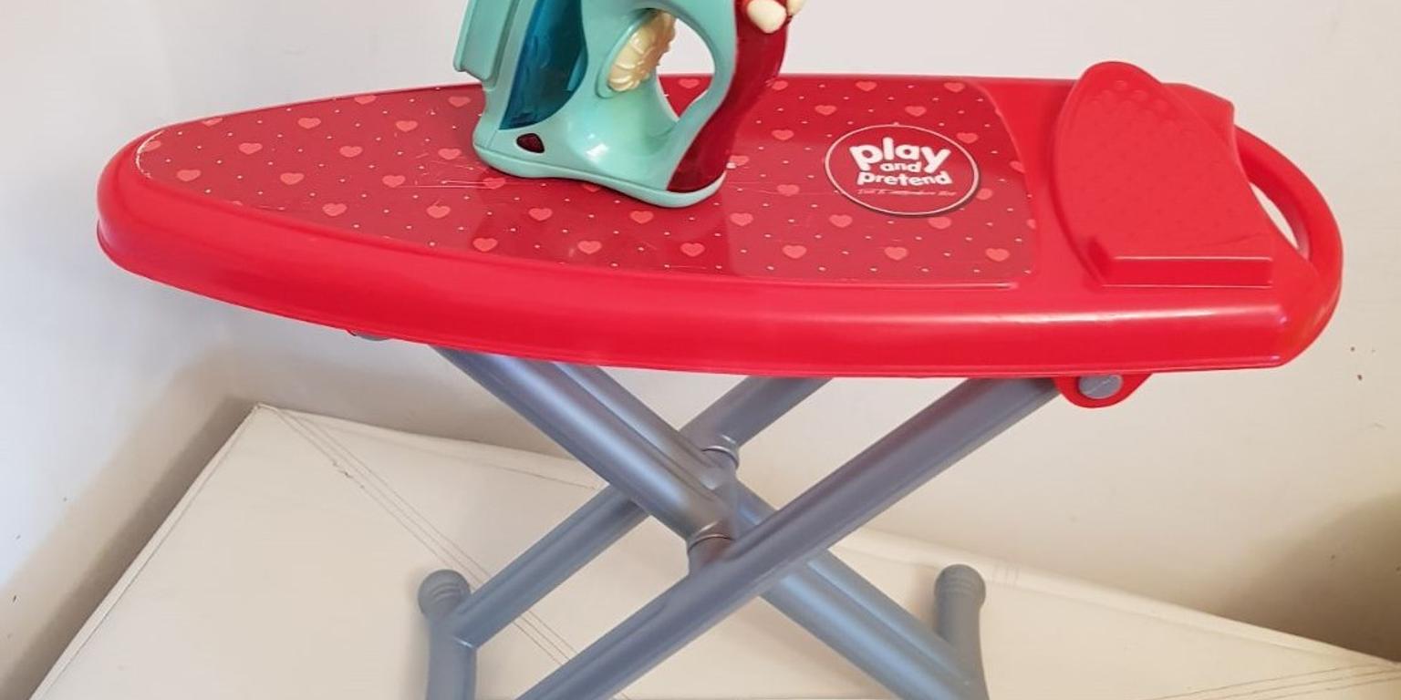 Used Kids Play & Pretend Ironing Board & ELC Iron in DY1 Dudley for £ 5